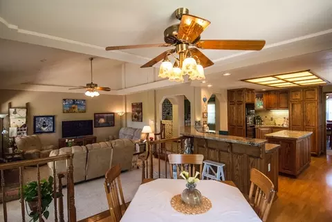 2210 Hope Ln, Redding, CA 96003 photo 23