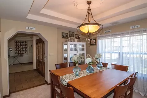 2210 Hope Ln, Redding, CA 96003 photo 9