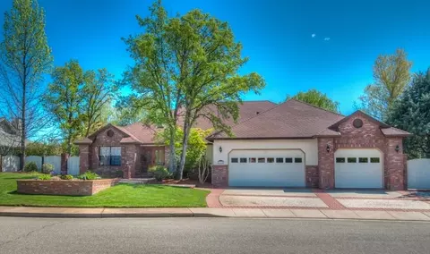 2210 Hope Ln, Redding, CA 96003 photo 42
