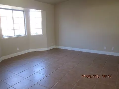 2557 Galaxy Way, Redding, CA 96002 photo 3