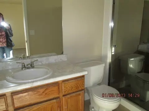 2557 Galaxy Way, Redding, CA 96002 photo 5