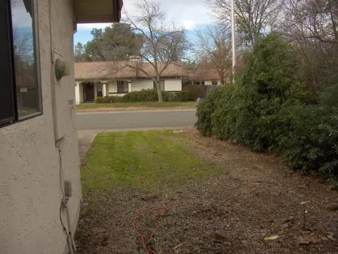 1437 Casa Vereda Way, Redding, CA 96003 photo 8