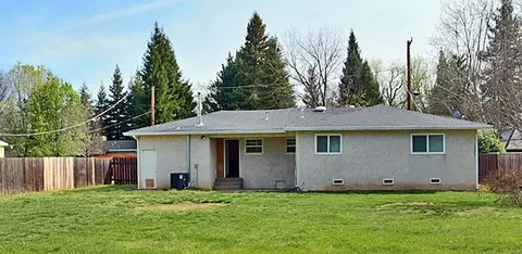 5480 Willow Rd, Redding, CA 96001 photo 2