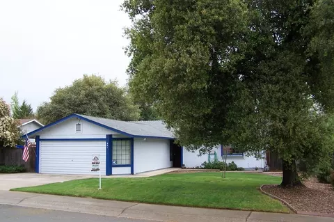 981 Oakmont, Redding, CA 96003 photo 1