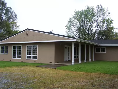 2051 Heller Ln, Redding, CA 96001 photo 1