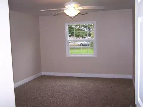2051 Heller Ln, Redding, CA 96001 photo 10