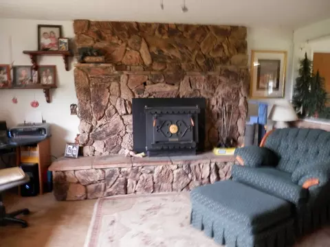 20259 Blue Jay Dr, Redding, CA 96002 photo 3
