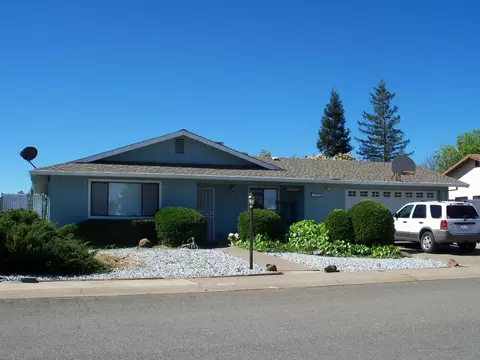 249 Woodcliff Dr, Redding, CA 96003 photo 1