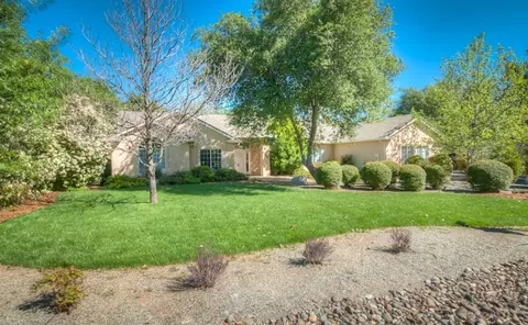 7346 Bohn Blvd, Anderson, CA 96007 photo 2