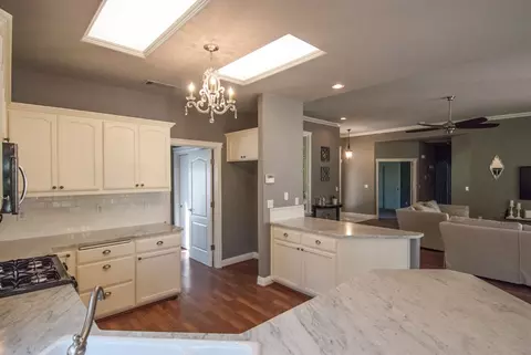7346 Bohn Blvd, Anderson, CA 96007 photo 5