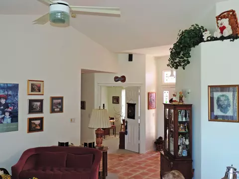 357 River Park Dr, Redding, CA 96003 photo 5