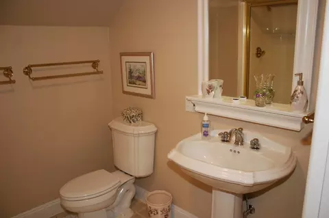 40414 Mcarthur, Fall River Mills, CA 96028 photo 52