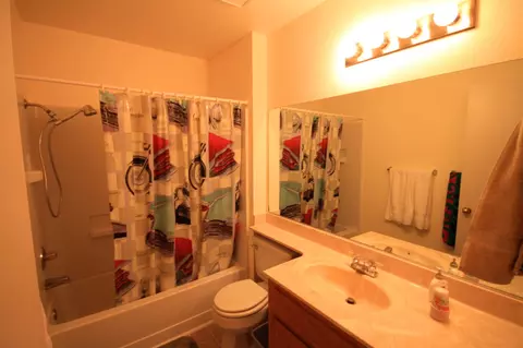 537 Shoemaker Ct, Redding, CA 96003 photo 13