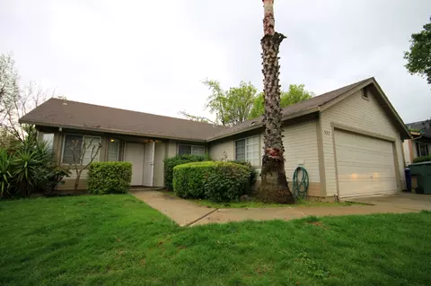 537 Shoemaker Ct, Redding, CA 96003 photo 1