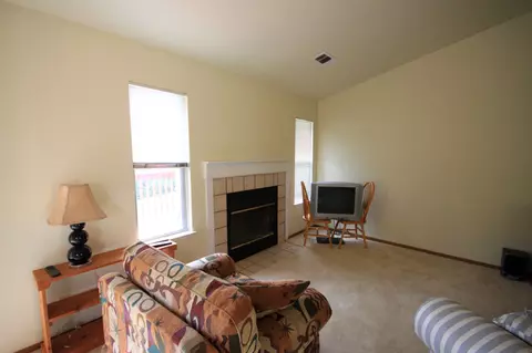537 Shoemaker Ct, Redding, CA 96003 photo 8