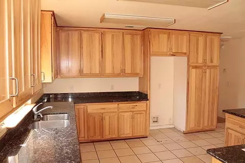 1711 Mckinley Ave, Corning, CA 96021 photo 6