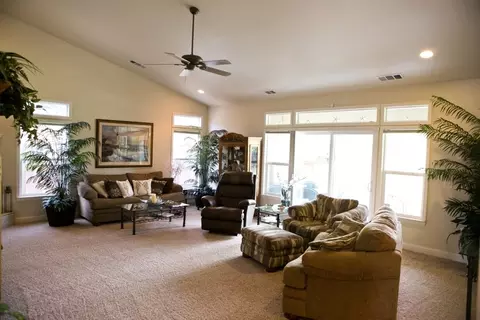 3750 Eagle Pkwy, Redding, CA 96001 photo 6