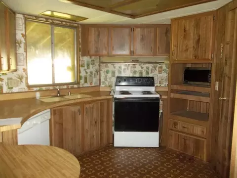13874 Old Oregon Trl, Redding, CA 96003 photo 7