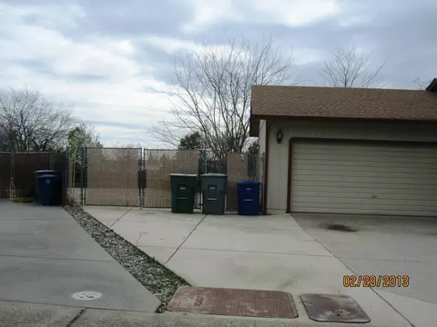 1327 Bobwhite Way, Redding, CA 96003 photo 9