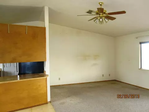 1327 Bobwhite Way, Redding, CA 96003 photo 11