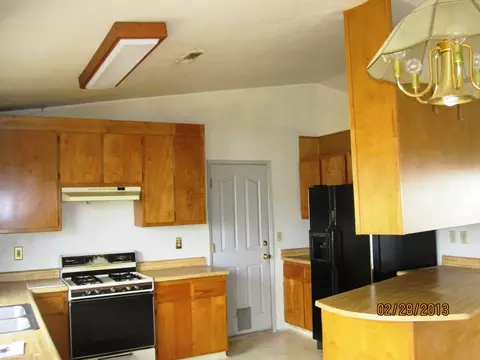 1327 Bobwhite Way, Redding, CA 96003 photo 10