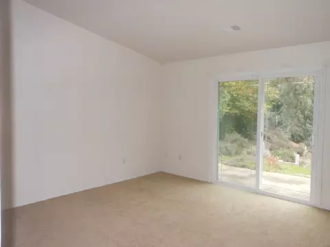 6421 Oxbow St, Redding, CA 96001 photo 8