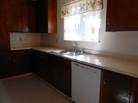 1594 Hemlock Ave, Anderson, CA 96007 photo 11