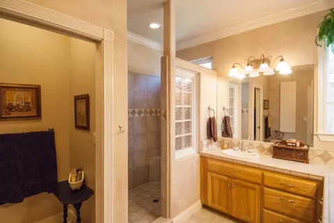 11511 Nevada, Redding, CA 96003 photo 17