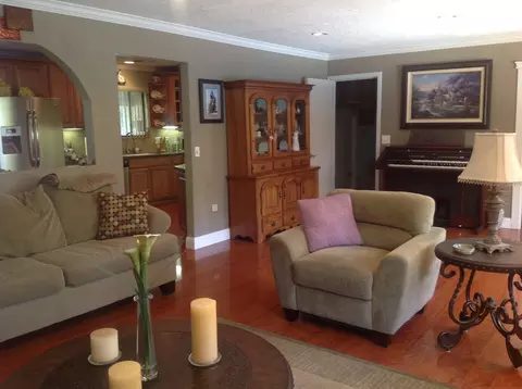 5017 Woodview Dr, Redding, CA 96002 photo 11