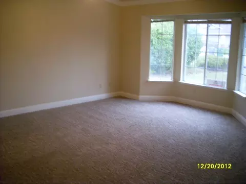 2555 Dewberry Dr, Redding, CA 96003 photo 2