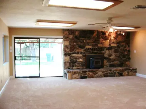 6996 Reflection St, Redding, CA 96001 photo 6