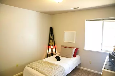 861 Mallard St, Redding, CA 96003 photo 15