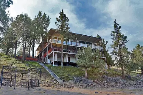 5232 Spear Point Rd, Weed, CA 96094 photo 1