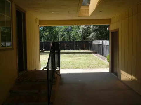 6748 Digger Pine Ln, Anderson, CA 96007 photo 8