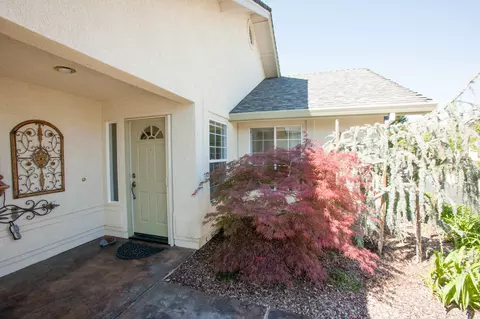 1737 Capistrano Walk, Redding, CA 96003 photo 25