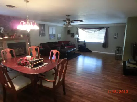 1270 Lorraine, Redding, CA 96002 photo 3