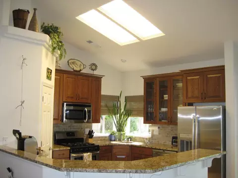 19363 Kinene Ct, Redding, CA 96003 photo 9
