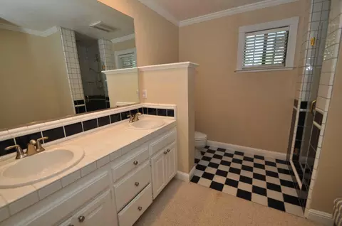 8024 Macie Cir, Redding, CA 96001 photo 13