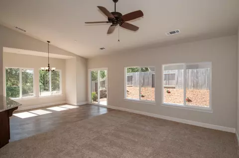 3290 Piper Way, Redding, CA 96001 photo 14