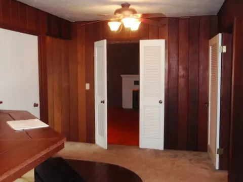 238 Wilshire Dr, Redding, CA 96002 photo 10