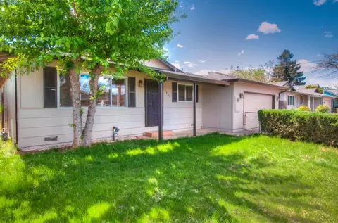 2531 Wilson, Redding, CA 96002 photo 1