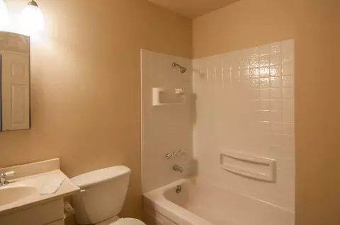2531 Wilson, Redding, CA 96002 photo 9