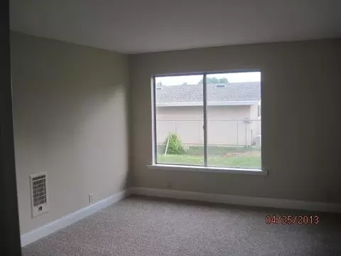 1717 Logan St, Redding, CA 96001 photo 17