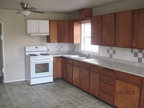 1717 Logan St, Redding, CA 96001 photo 12