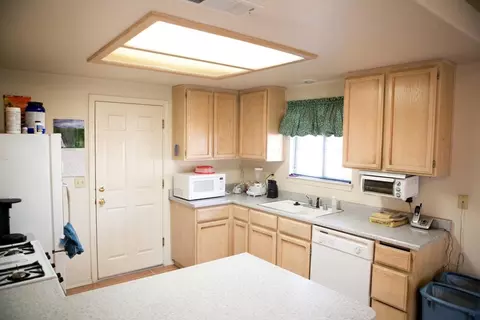 969 Partridge Dr, Redding, CA 96003 photo 8