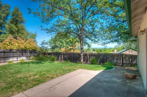 4648 Corita Pl, Redding, CA 96001 photo 13