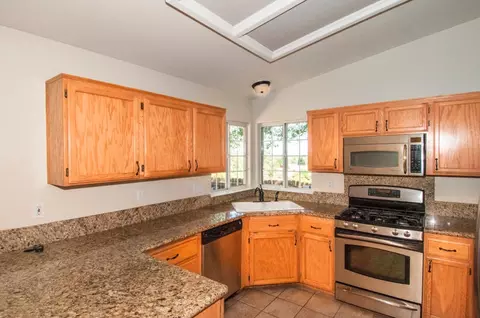 4648 Corita Pl, Redding, CA 96001 photo 6