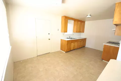 2565 Shasta View Dr, Redding, CA 96003 photo 3