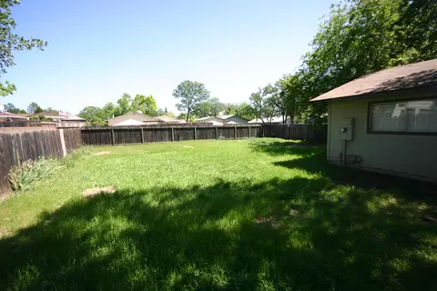 2565 Shasta View Dr, Redding, CA 96003 photo 9