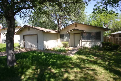 2565 Shasta View Dr, Redding, CA 96003 photo 1